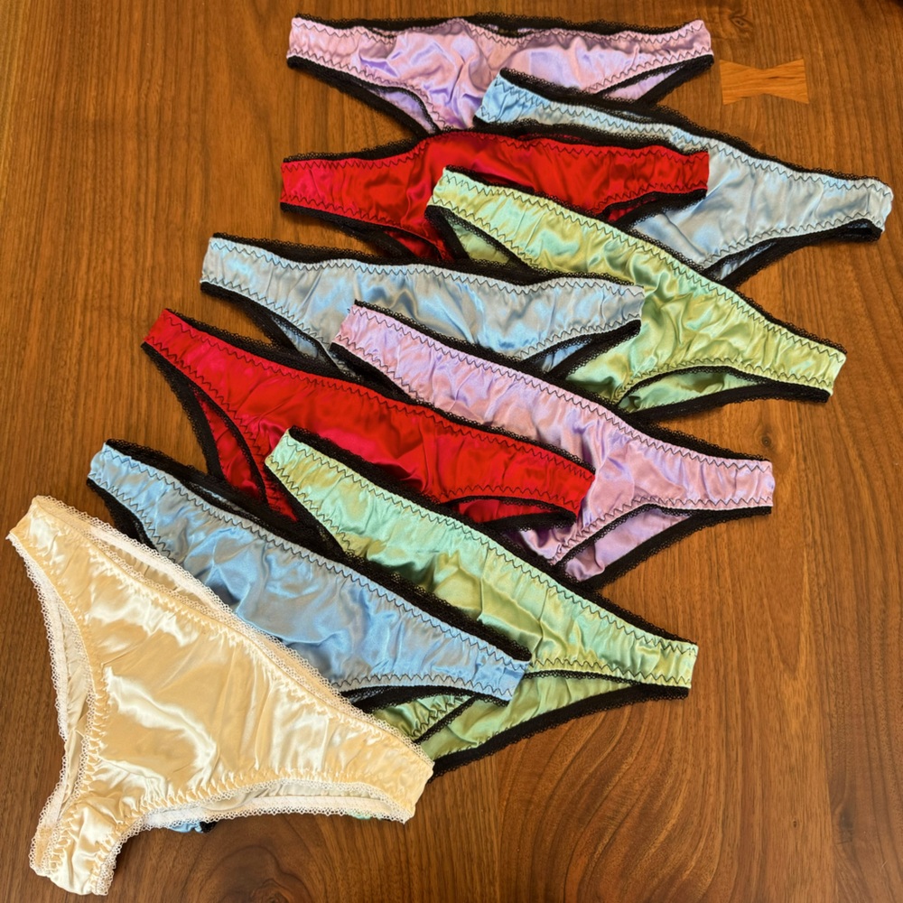 Luxury 😍 Set of 10 💕Couture French Silk Panties XS (S)